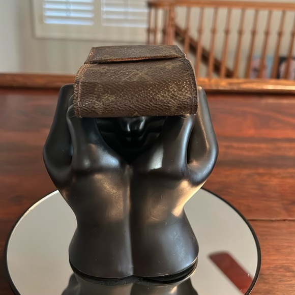 LOUIS VUITTON Vintage Monogram Cigarette Case - Picture 8 of 12